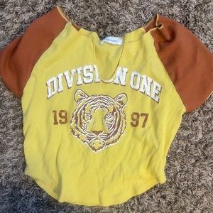 Stitch and Pine Crop Too Size Medium